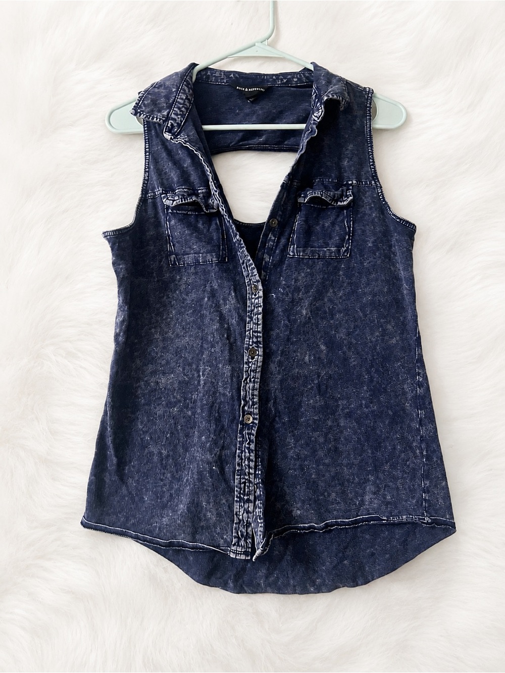 Rock & Republic Sleeveless Washed Denim Button-Down - Navy Blue